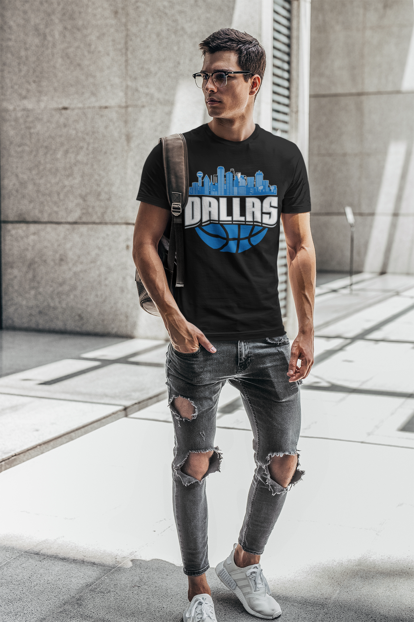 Dallas Basketball Skyline Men's T-Shirt