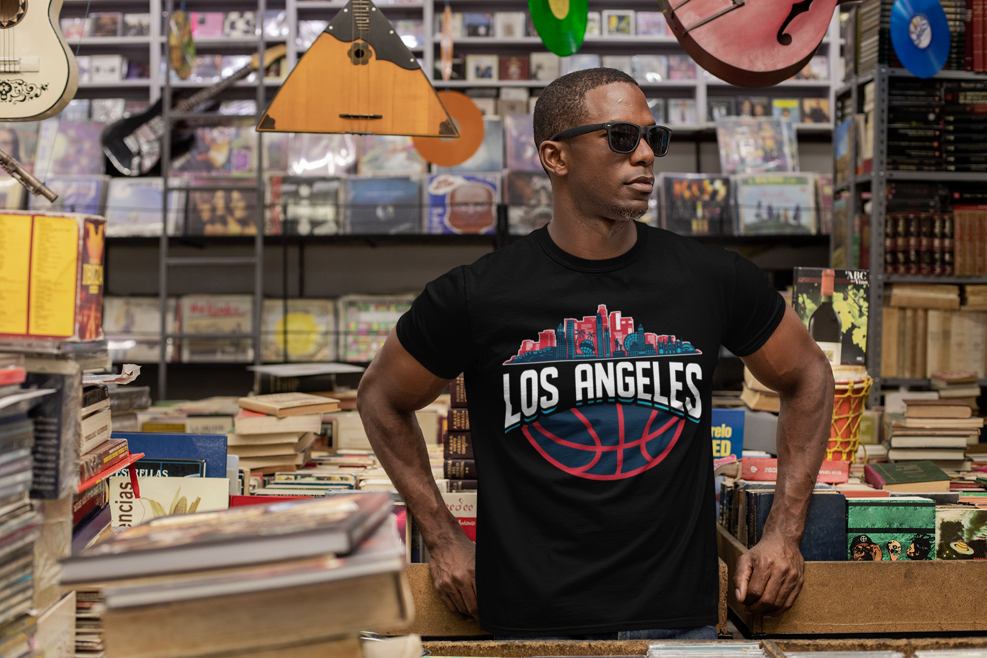 Los Angeles Basketball Skyline Men's T-Shirt