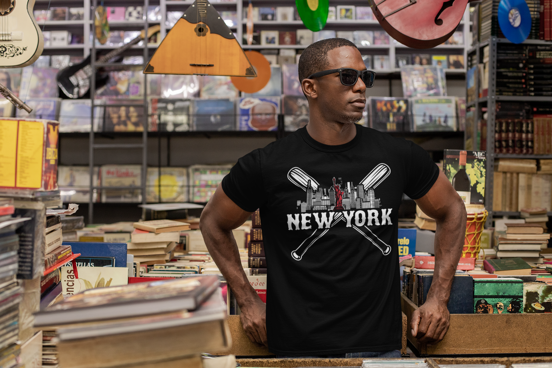 New York Baseball Skyline Bat Men's T-Shirt
