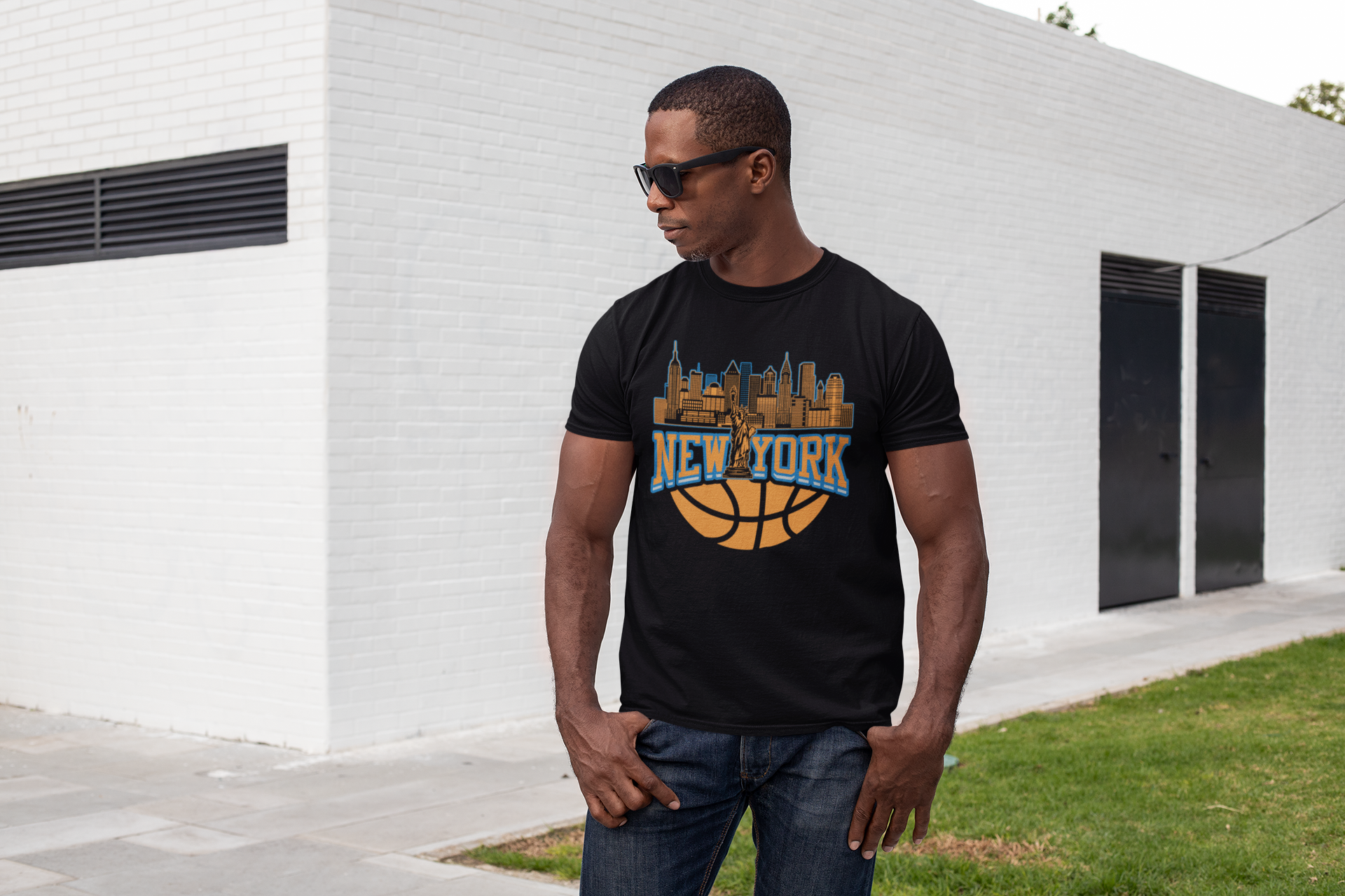 New York Basketball Skyline Men's T-Shirt