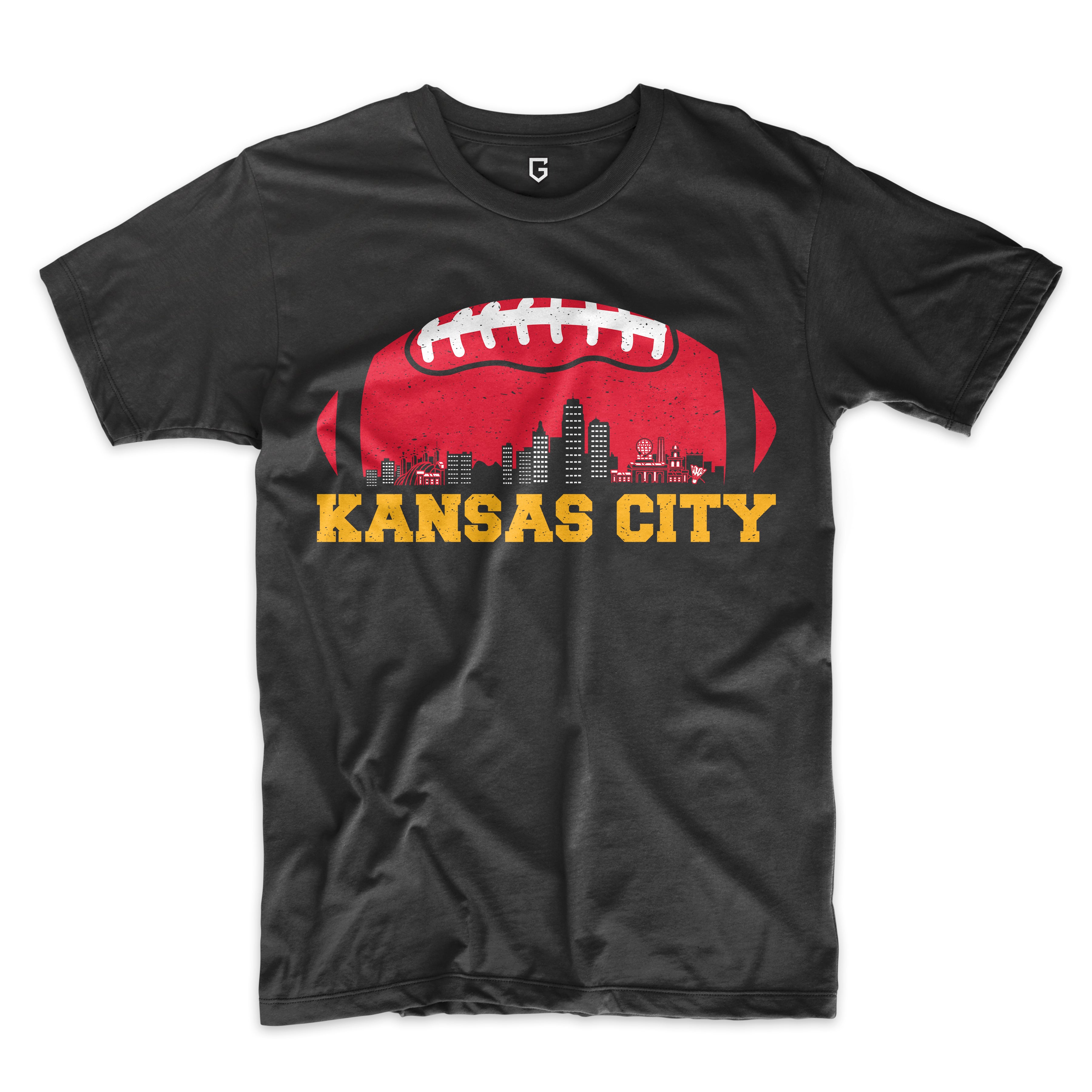 Kansas City Football Skyline Men's T-Shirt