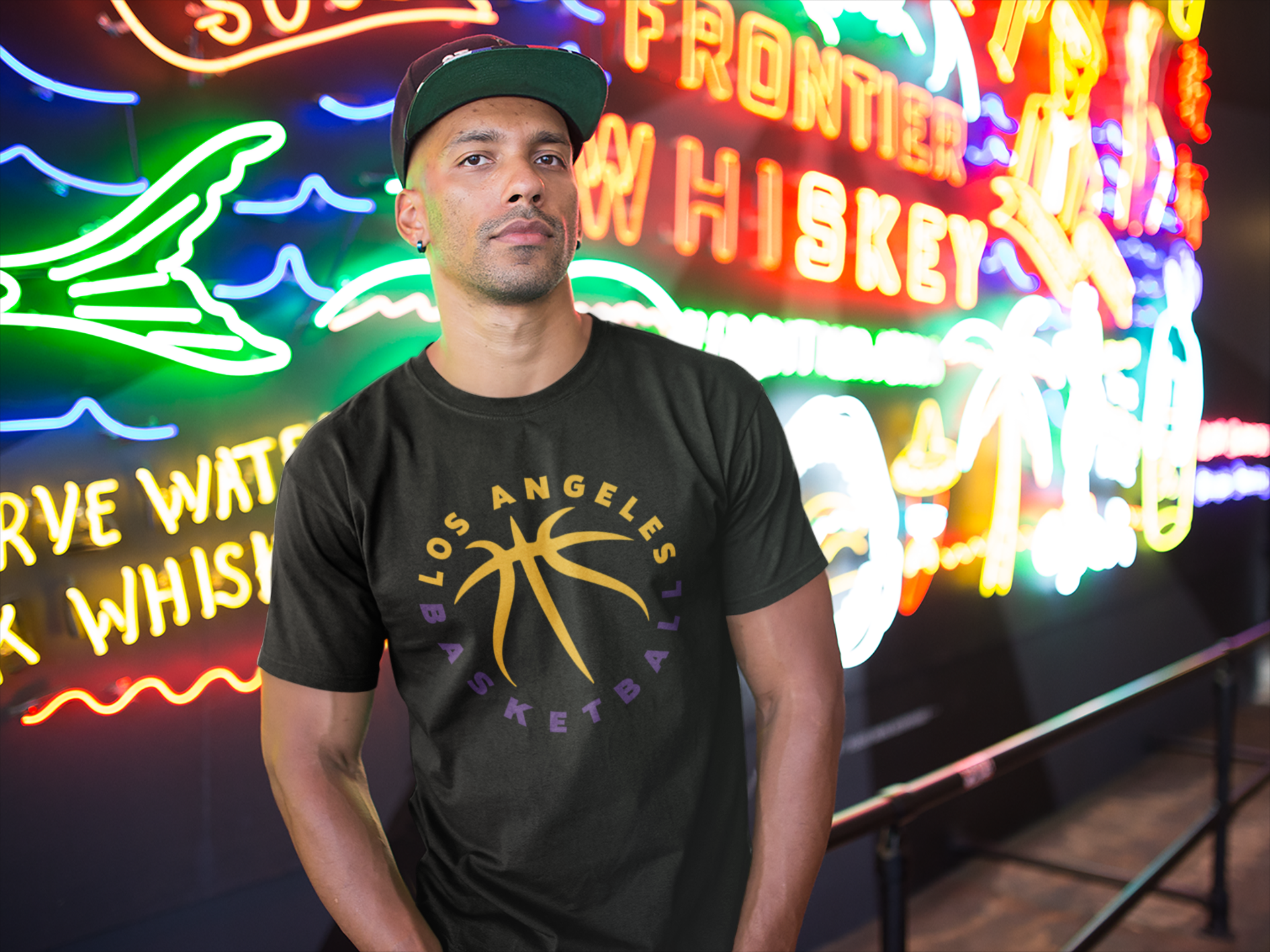 Los Angeles Basketball Seams Men's T-Shirt