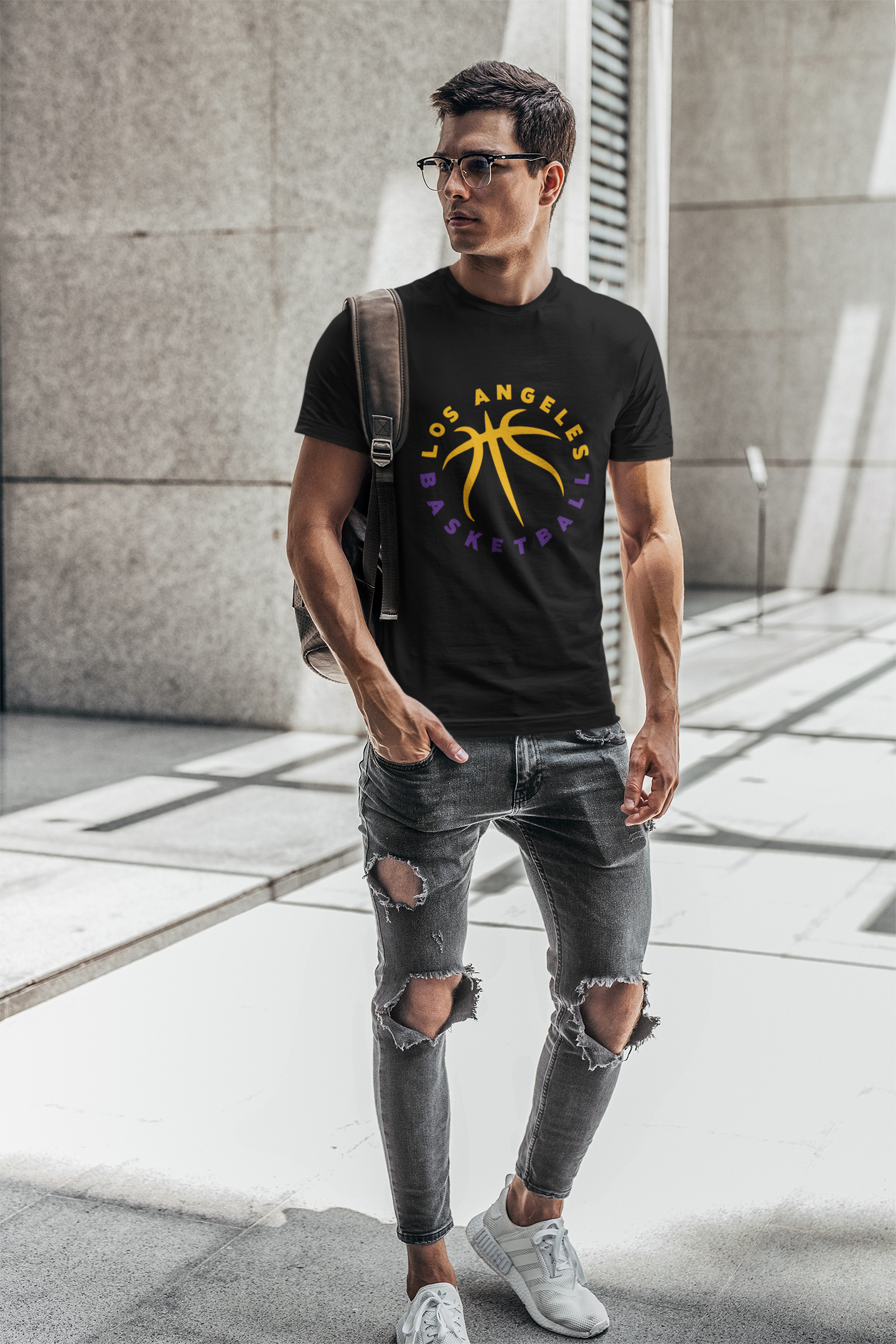 Los Angeles Basketball Seams Men's T-Shirt